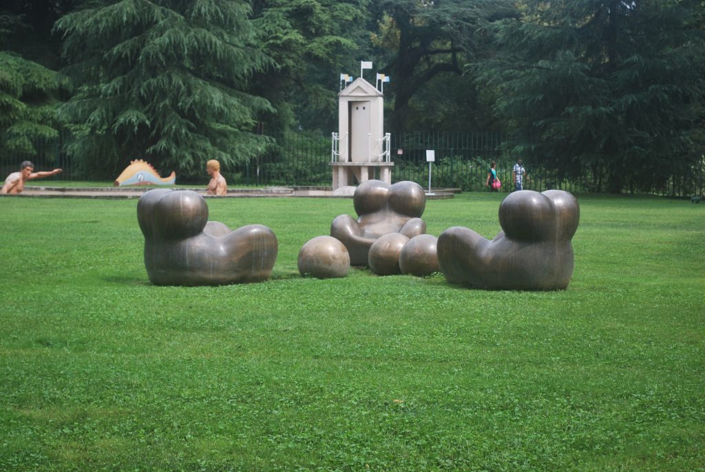 exposition milan le design en temps de crise graphiste strasbourg freelance jardin sculpture